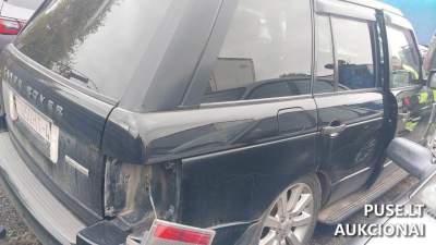 Land Rover Range Rover aukcionas Vilniuje su 2655 EUR pradine kaina, slėptuvėmis ir muitinės sąlygomis