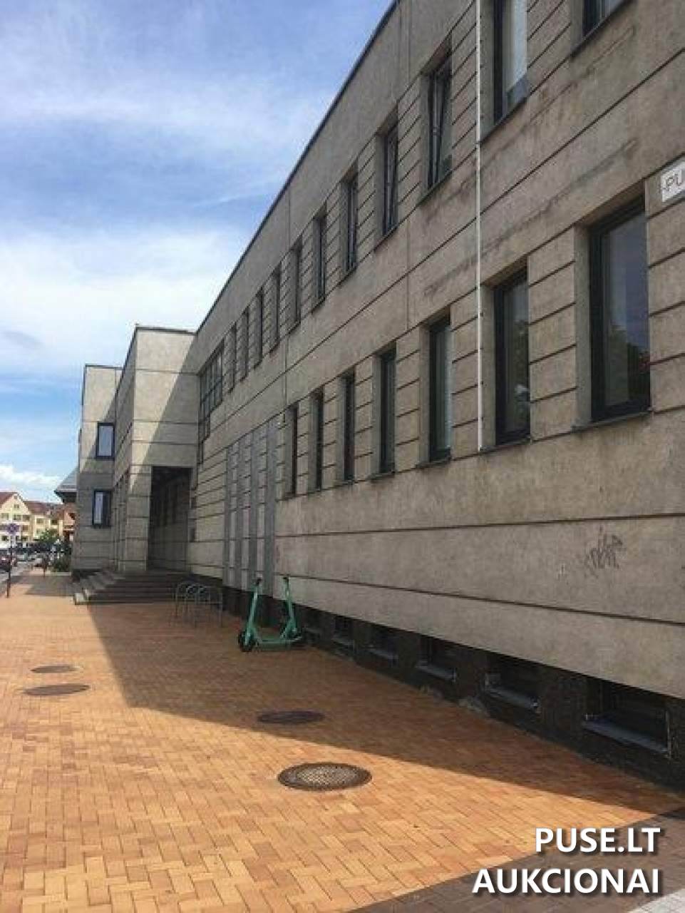 Nuomojamas turtas: Teatras Pastatai Rotušės a. 2, 62141 Alytus, Lithuania 1