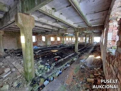 Ūkio pastatas su 0.47 ha žemės sklypu Panevėžio rajone, Jotainiuose - pradinė kaina 16237 EUR