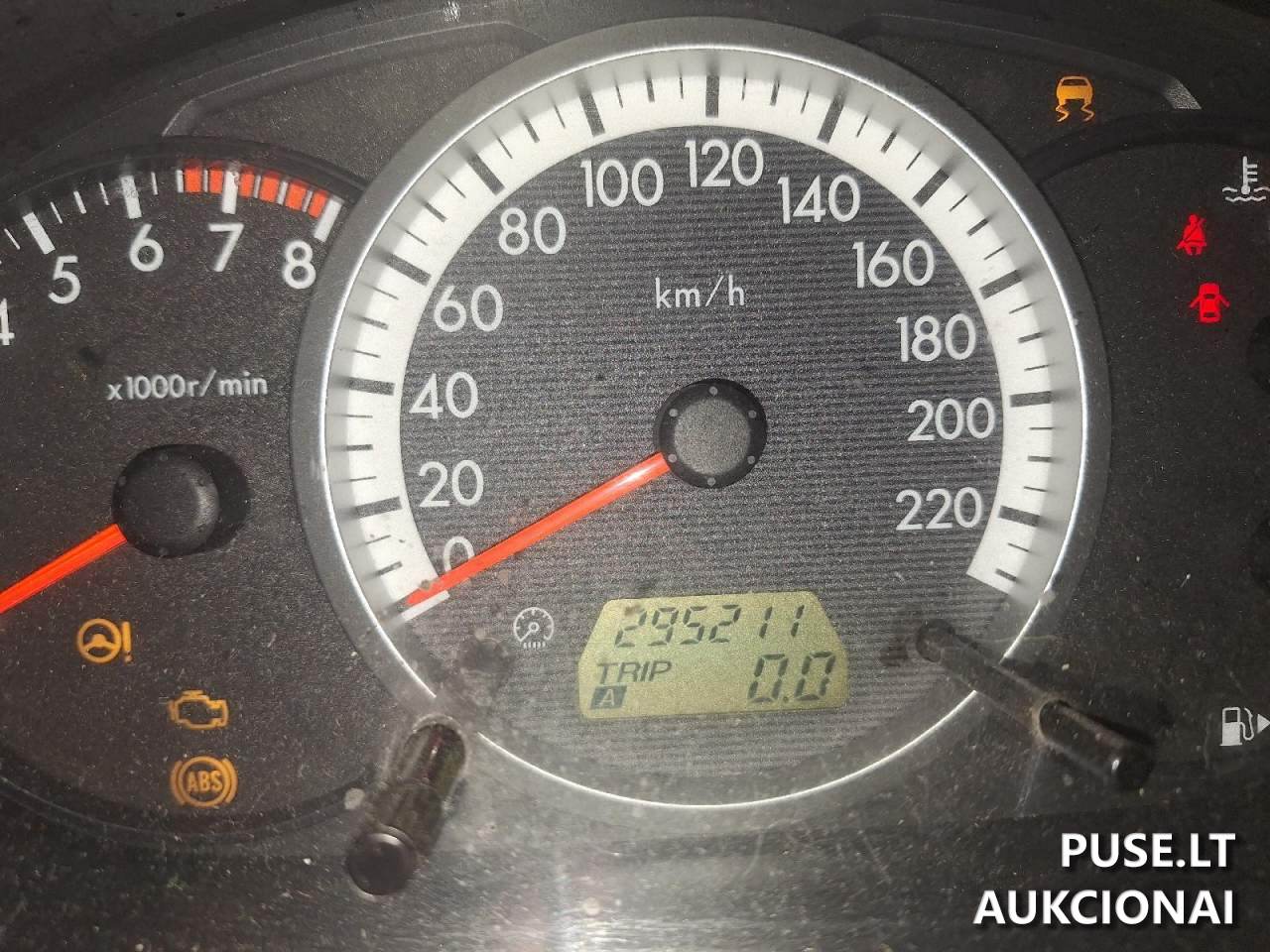 Mazda 5 Lengvasis automobilis 1