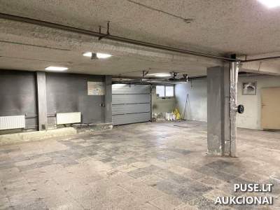 Didelis administracinis pastatas Vilniuje, Geležinio Vilko g. 3A, pradinė kaina 1532905 EUR