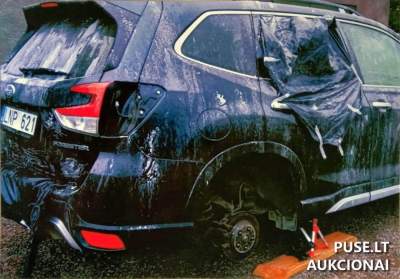 Parduodamas 2019 m. Subaru Forester keleivinis automobilis, pradinė kaina 10000 EUR