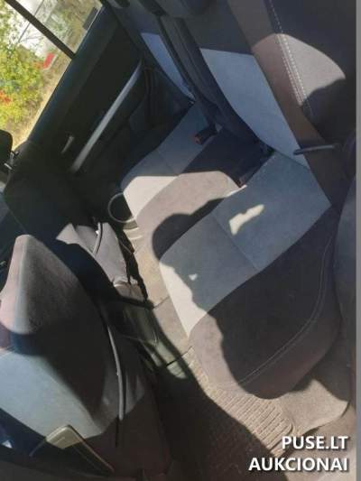 2008 Suzuki Grand Vitara 103kw automobilis aukcione Vilniuje, pradinė kaina 100 EUR