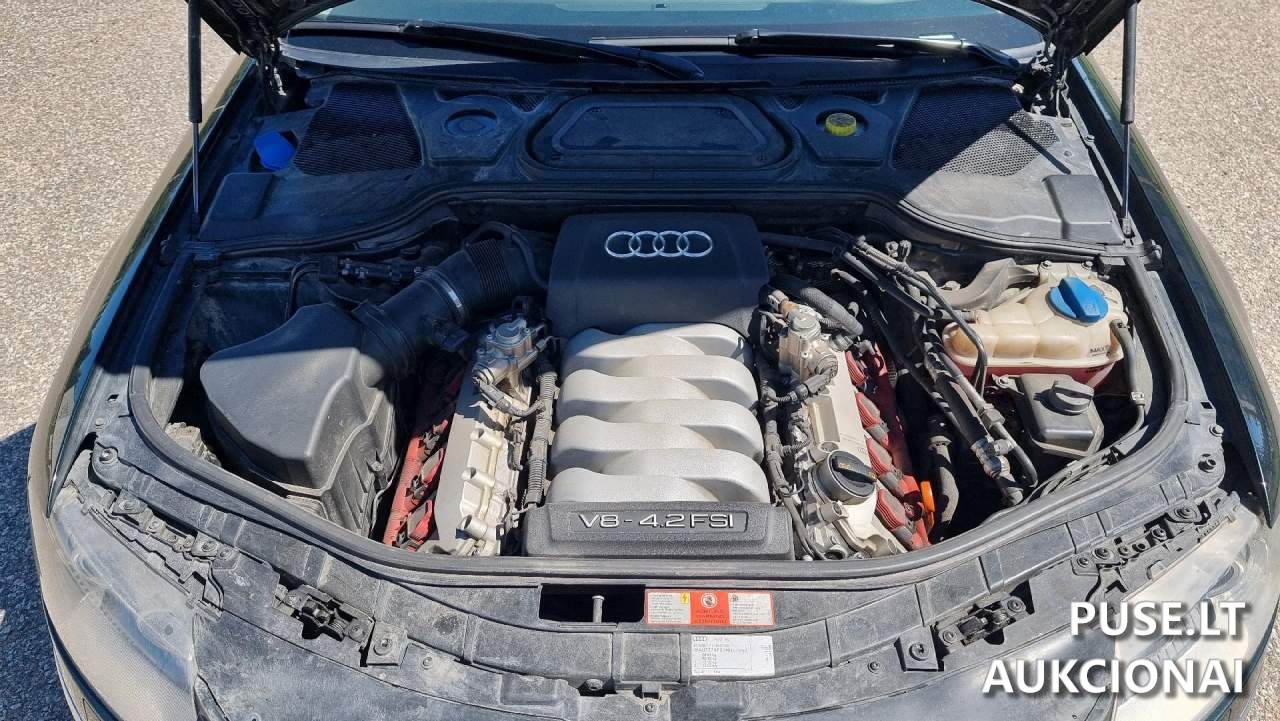 Audi A8 L Keleivinis automobilis 1