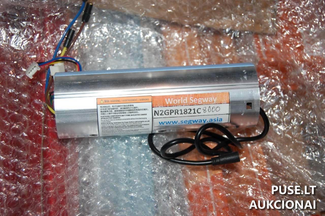 127 kg elektrinių riedžių dalių ir 20 vnt. akumuliatorių riedžiams. Kitas turtas 3