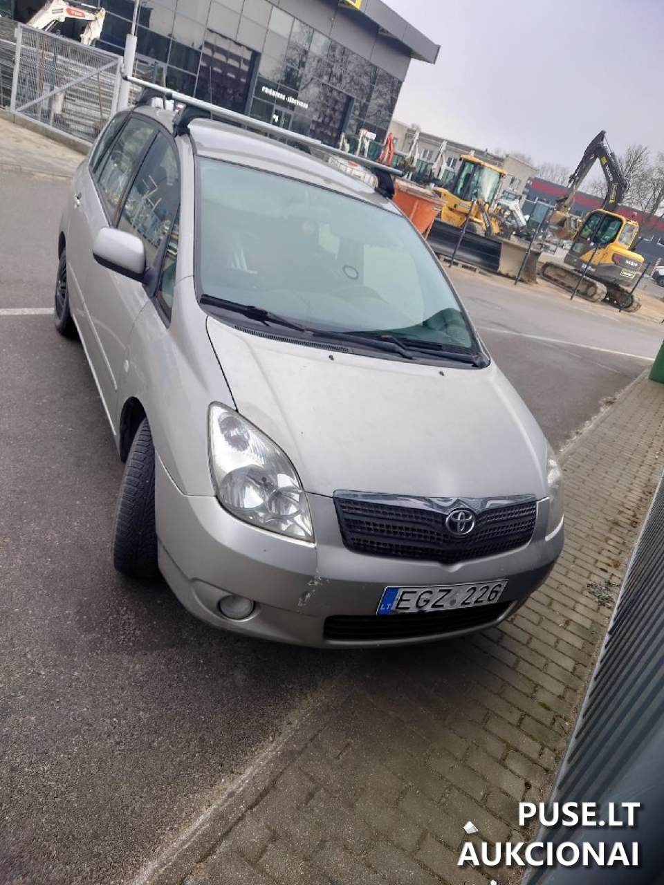 TOYOTA COROLLA VERSO Keleivinis automobilis 2