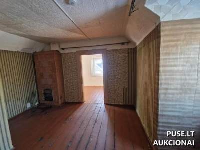 Parduodamas 29.7 kv. m. butas Vilniuje, Dzūkų g. 54, pradinė kaina 32800 EUR