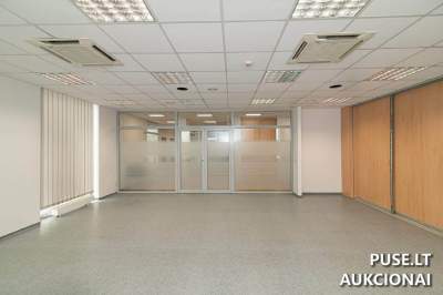 Nuomojamos administracinės biuro patalpos Vilniuje, Ukmergės g. 222, bendras plotas 388.90 kv.m, pradinė nuomos kaina 0 EUR