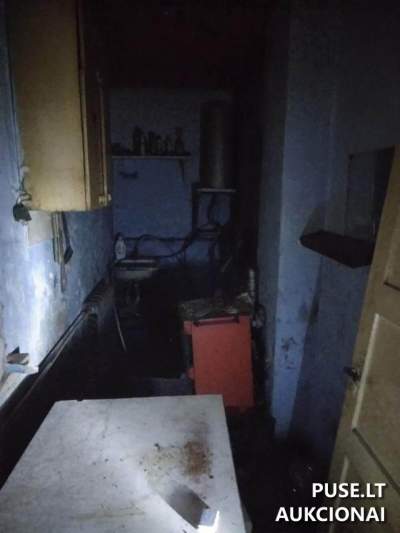 Nedidelis 35 kv. m butas Vilniuje Piliakalnio g. 12 su kultūros paveldo statusu, pradinė kaina 34801 EUR