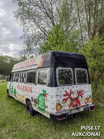 Autobusas IVECO 45-12 dalimis 1993m dyrba su 85kW dyzeliu pradine kaina 500 EUR