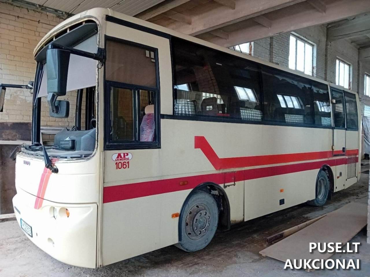 Autobusas VOLVO B6 Autobusas virš 5t. 3