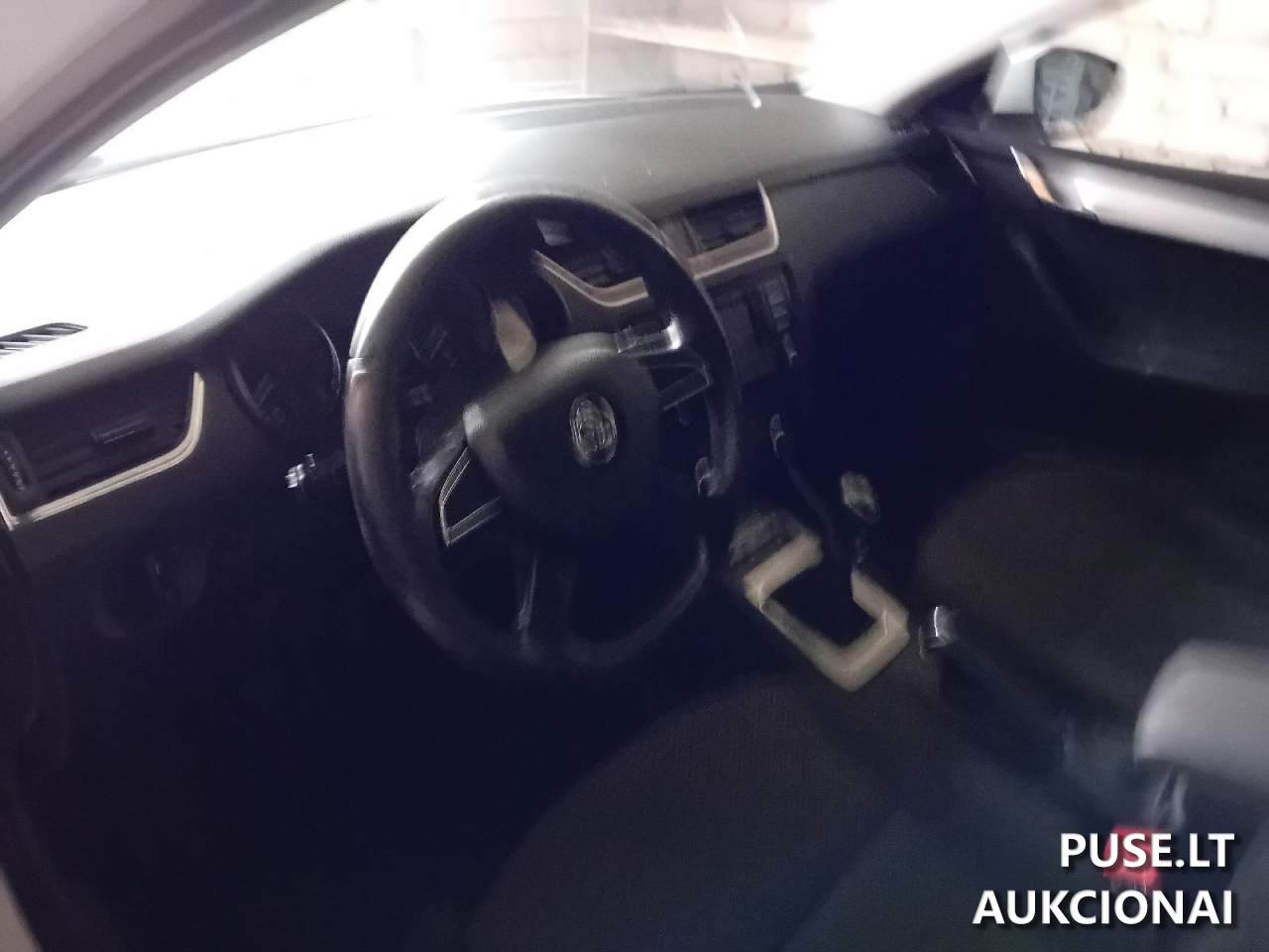 Automobilis Škoda Octavia Lengvasis automobilis 1