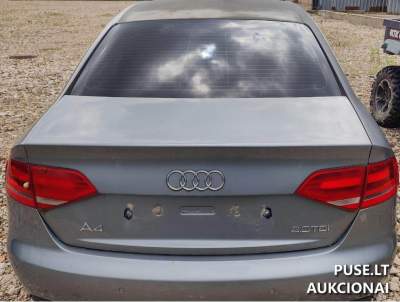 Parduodamas naudotas 2008 m. Audi A4 dyzelinis automobilis pradinė kaina 500 EUR aukcione