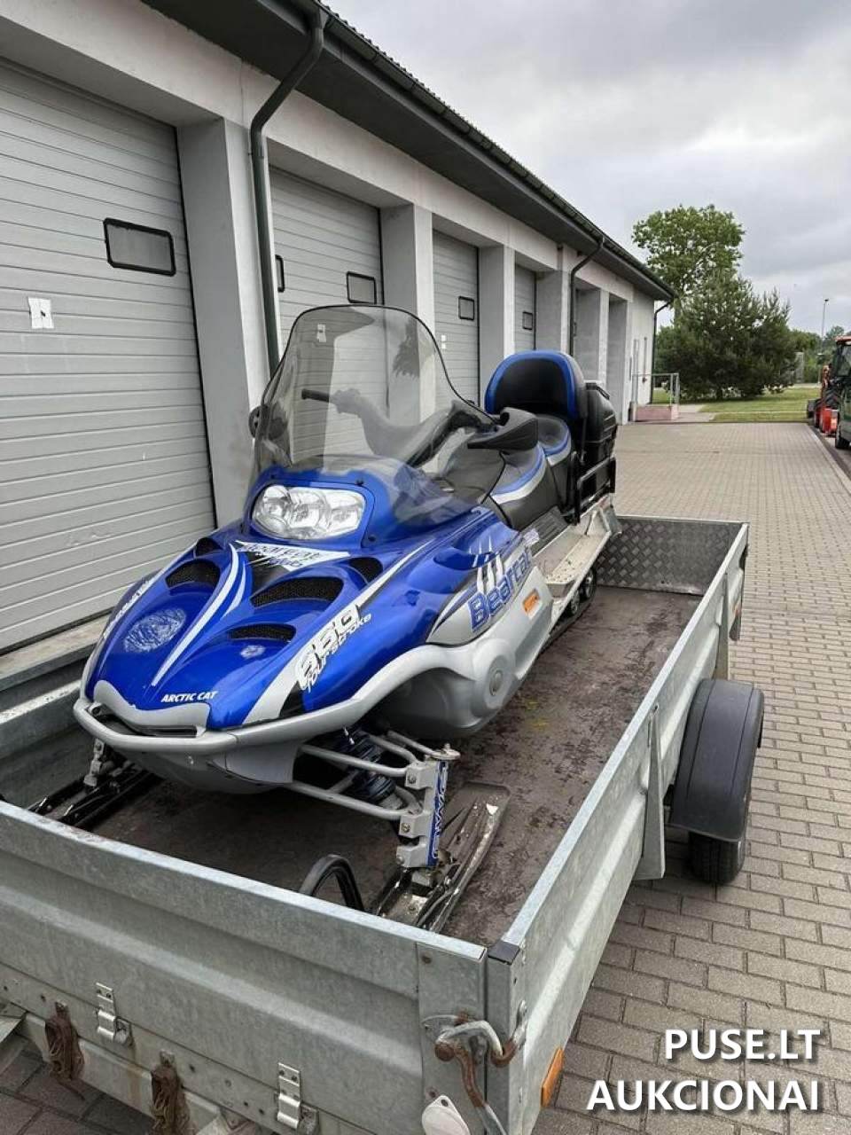 Sniegomobilis (motorinės rogės) "Bearcat 660 WT" reg. Nr. B688R su priekaba, valst. Nr. AR 406 Sniegaeigis 2