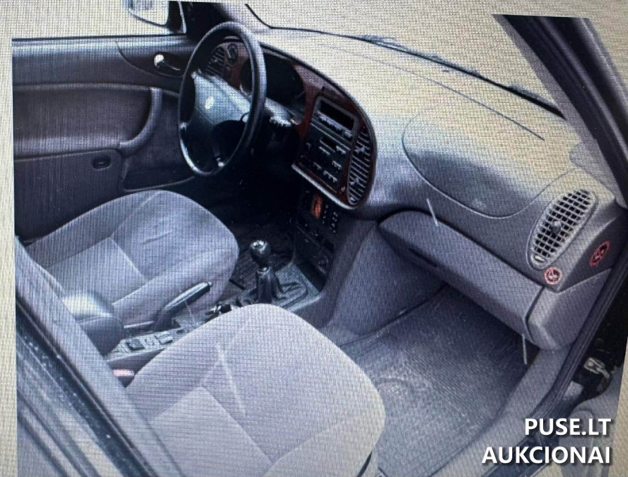 Automobilis SAAB 9-3 Lengvasis automobilis 1