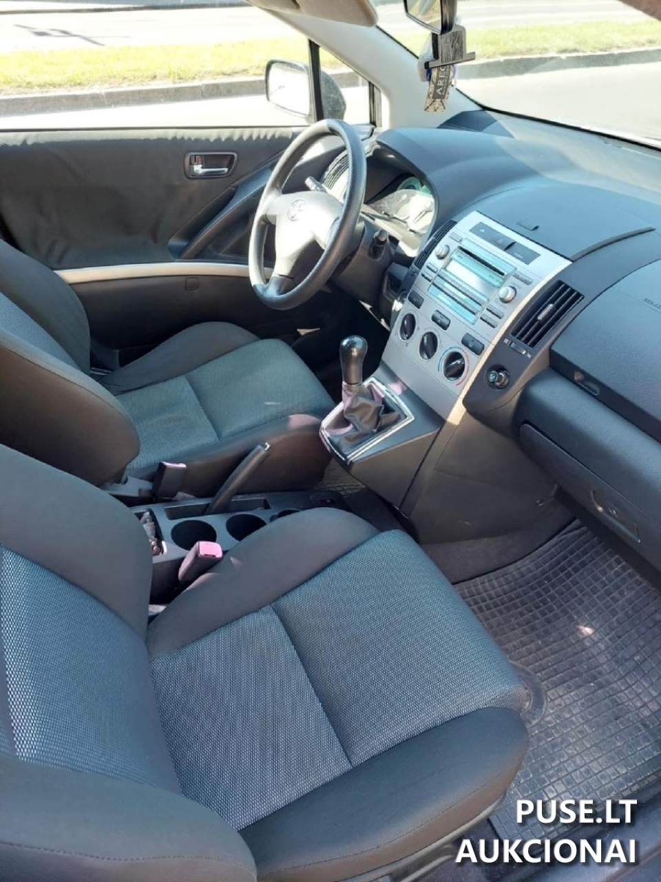 TOYOTA COROLLA VERSO Keleivinis automobilis 4