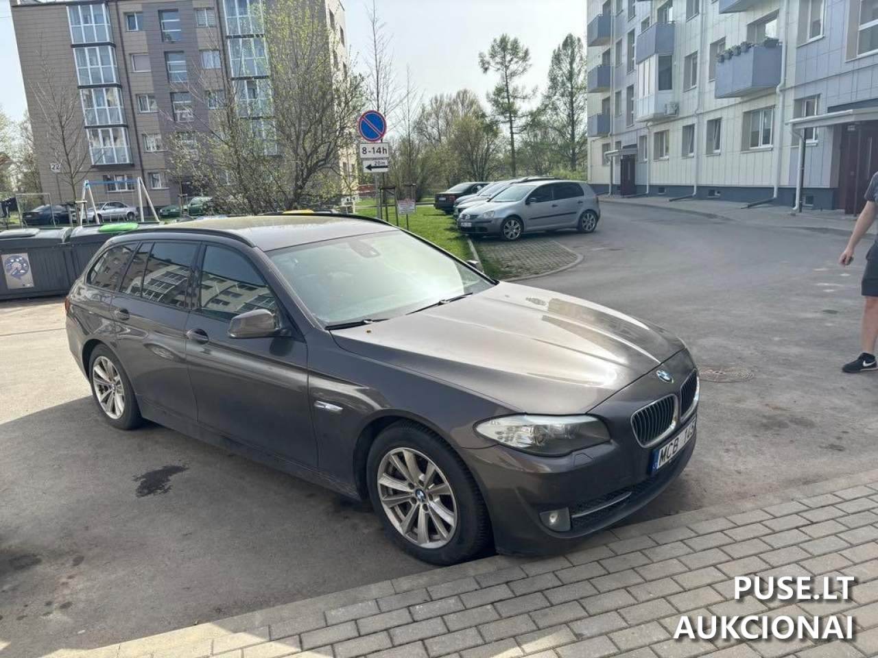 BMW 5ER REIHE Keleivinis automobilis 3