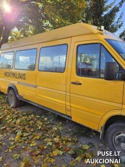 Autobusas - Mokyklinis autobusas VW LT 46
