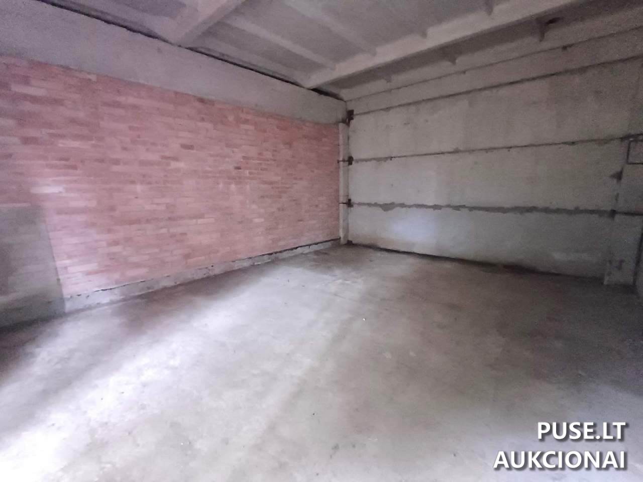 Garažas Pastatai Vytauto Didžiojo g. 140, 86109 Kelmė, Lithuania 8