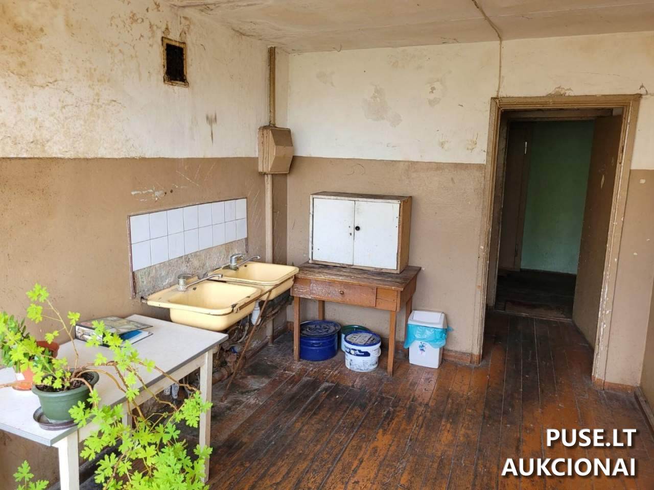 Kambarys Patalpos/Butai Vaižganto g. 22, 28207 Utena, Lithuania 8