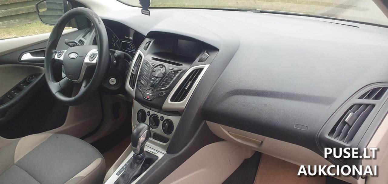 FORD FOCUS Keleivinis automobilis 8