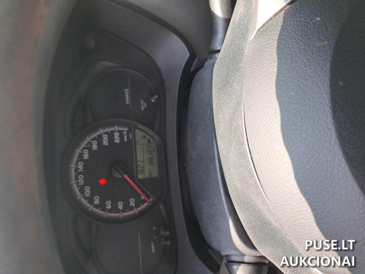 Lengvasis automobilis  TOYOTA YARIS Lengvasis automobilis 5