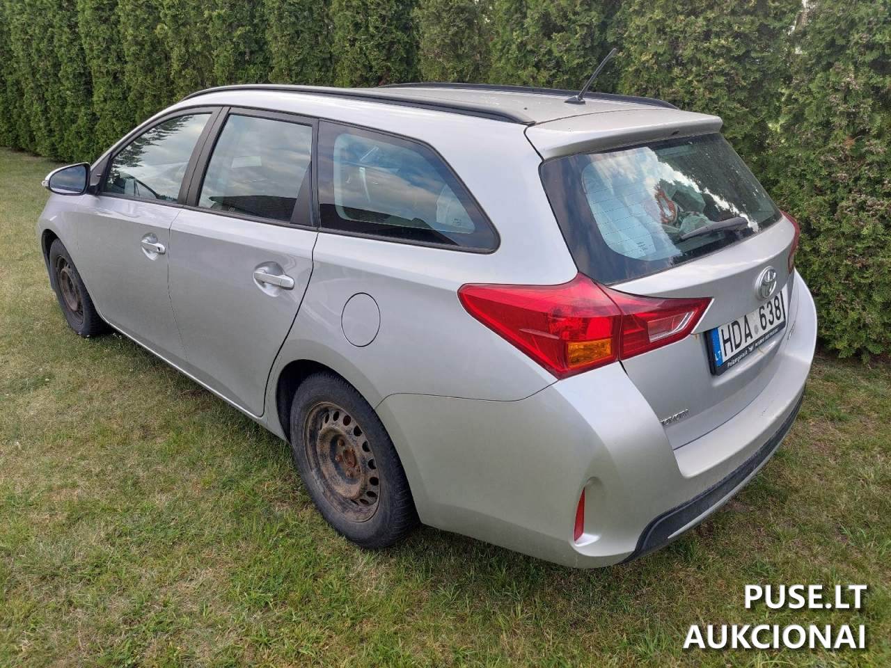 Lengvasis automobilis  TOYOTA AURIS Lengvasis automobilis 1