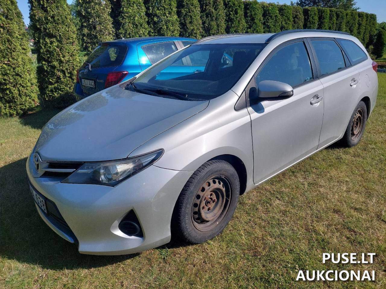 Lengvasis automobilis  TOYOTA AURIS Lengvasis automobilis 2