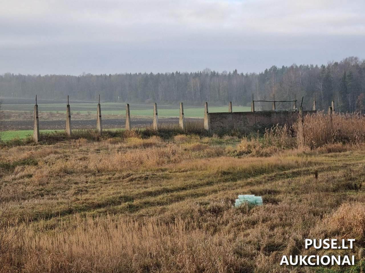 Silosinė - aikštelė Kiti statiniai Užpievio g. 7, Šiemuliai, 90370 Plungės r. sav., Lithuania 2