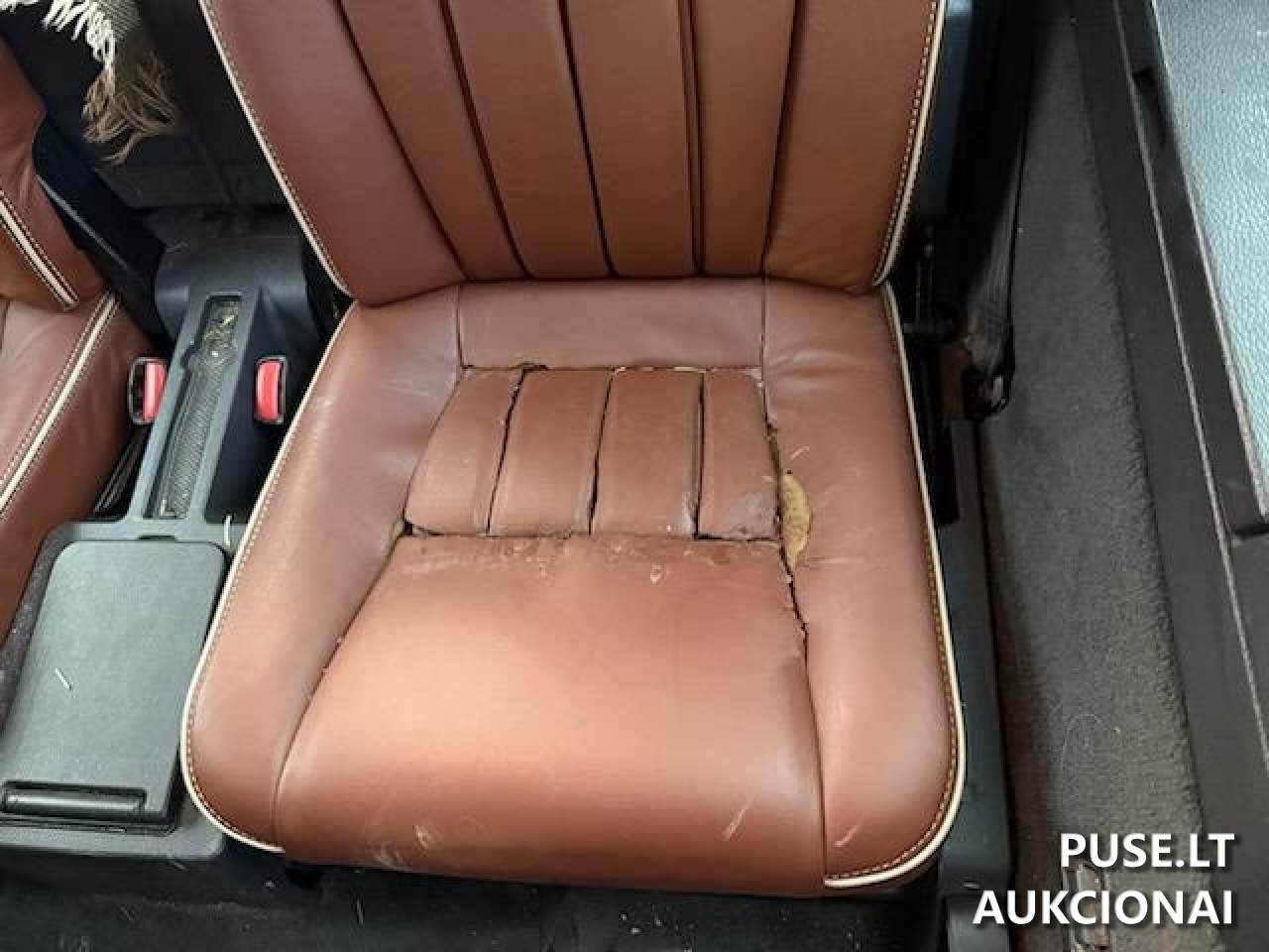VOLVO XC90 Keleivinis automobilis 3
