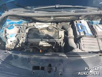 VW Caddy krovininis pikapas, 2005 m., pradinė kaina 500 EUR, parduodamas aukcione