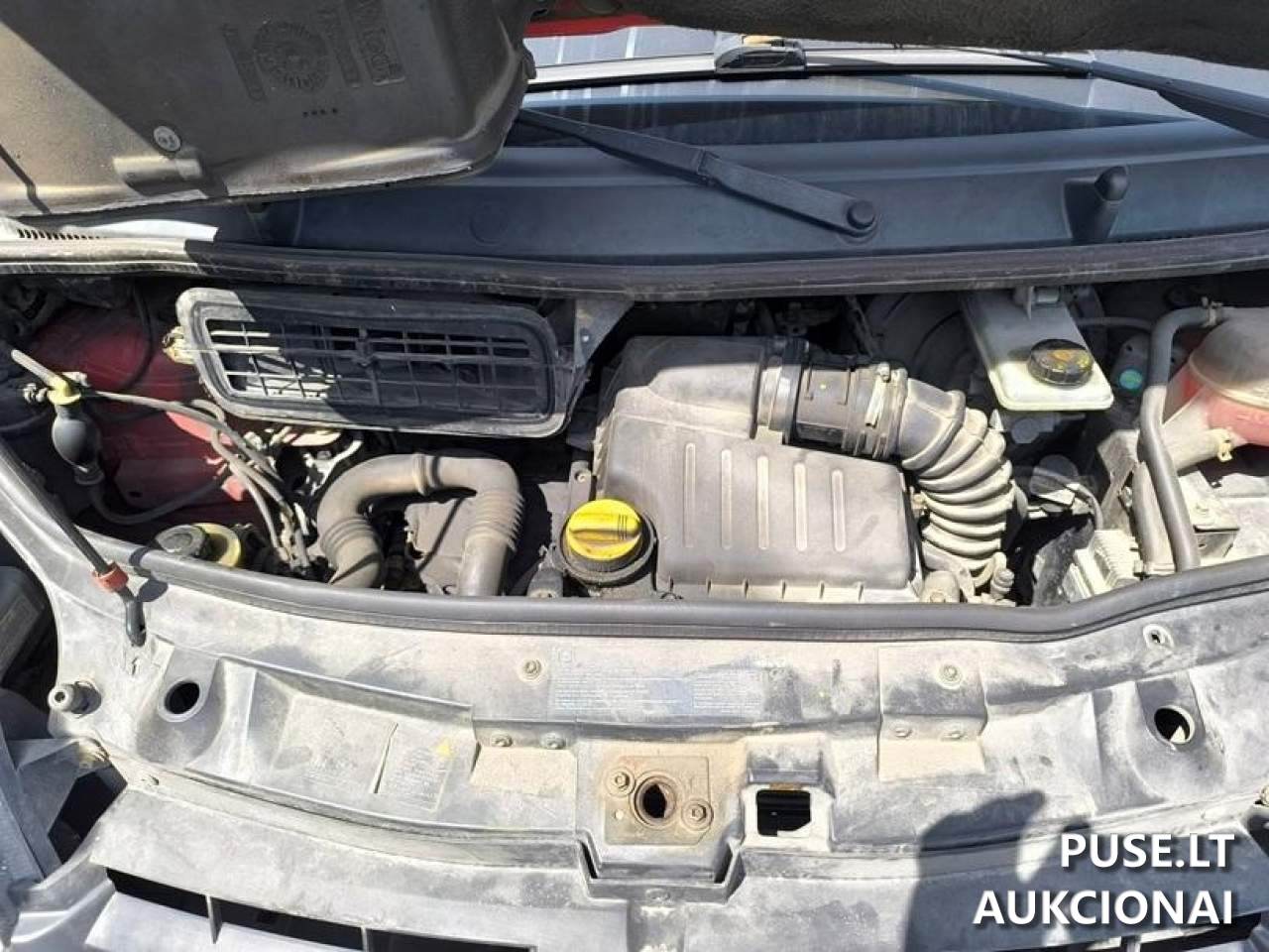 Renault Trafic Lengvasis automobilis 1