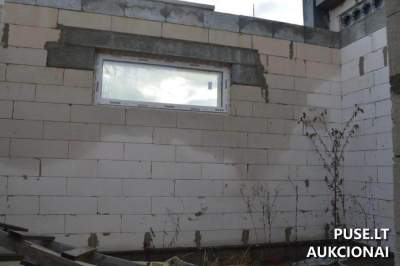 Nebaigtas statyti dvibutis gyvenamasis namas Vilniuje, Grinapolio g. 52, pradinė kaina 1063920 EUR
