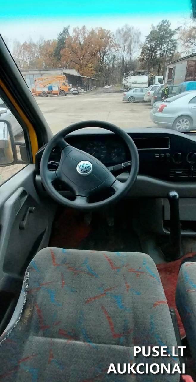 Mokyklinis autobusas Volkswagen LT46 Autobusas 1