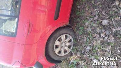 Lengvasis automobilis Hyundai Getz 2006 m. Vilniuje, pradinė kaina 300 EUR