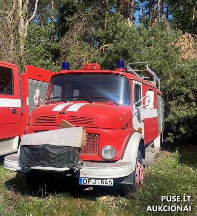 Gaisrinis automobilis Mercedes Benz 1113 Vilniuje, pradinė kaina 1500 EUR, 1985 m. dyzelinas