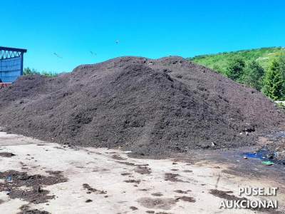 Pagamintas kompostas parduodamas aukcione Plungės rajone, pradinė kaina 3630 EUR
