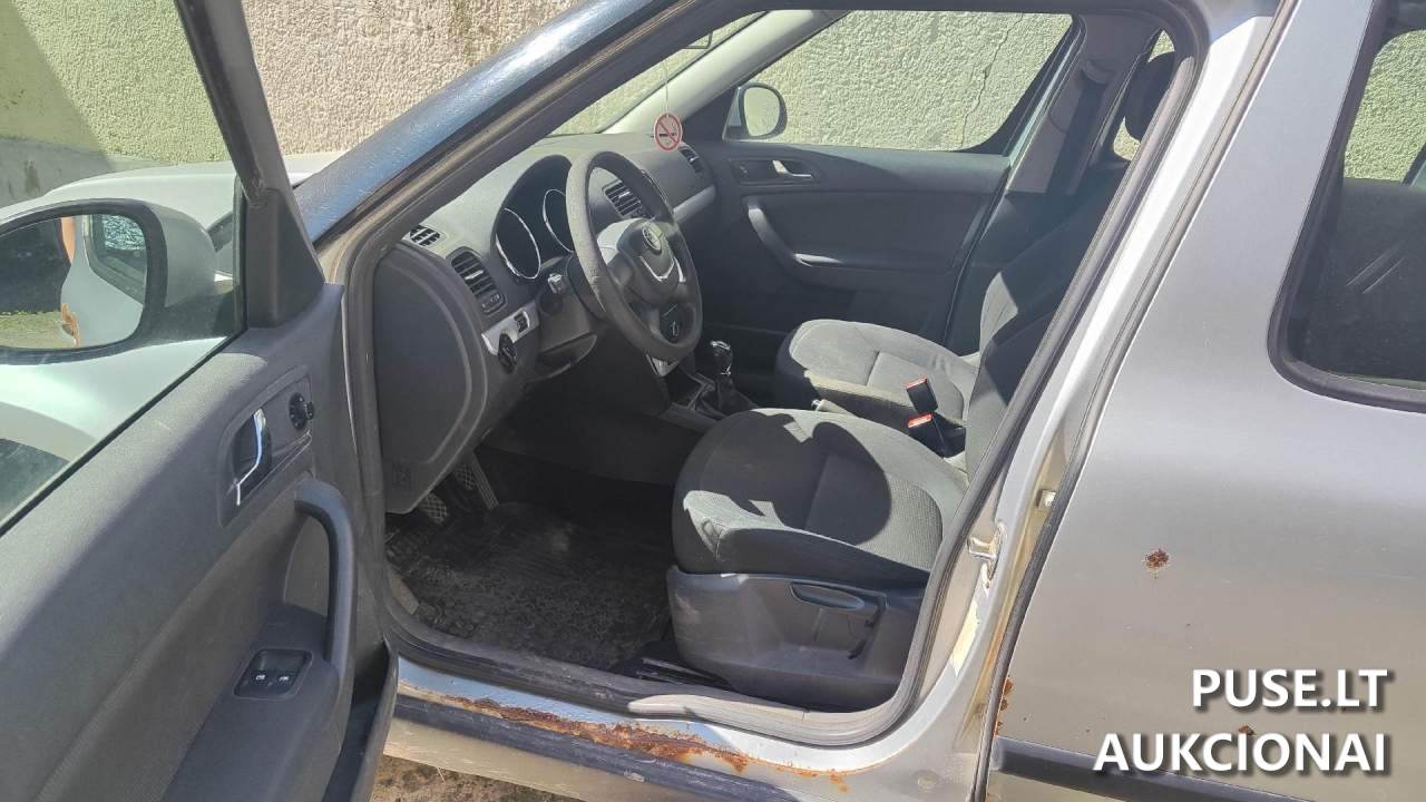 SKODA YETI 4x4 Lengvasis automobilis 13