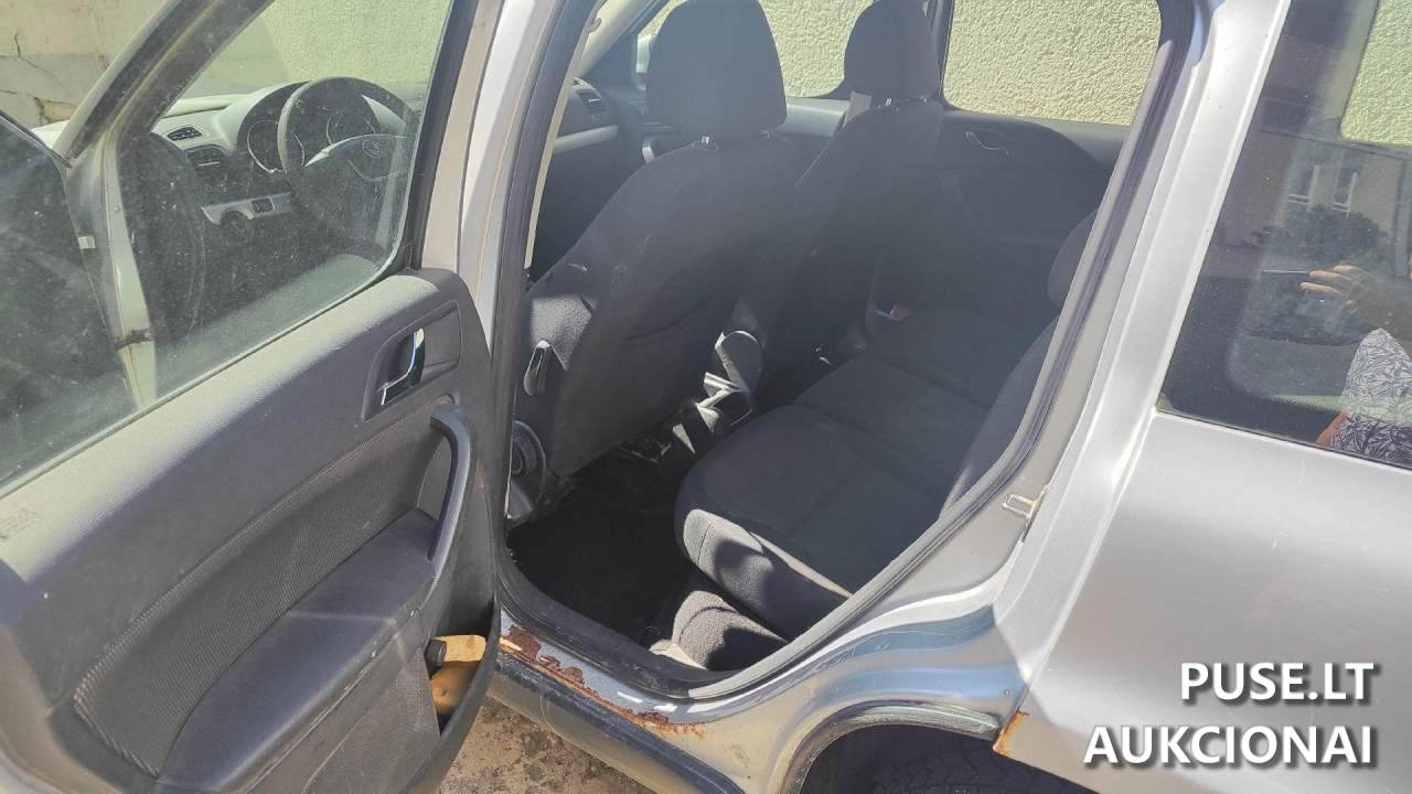 SKODA YETI 4x4 Lengvasis automobilis 14