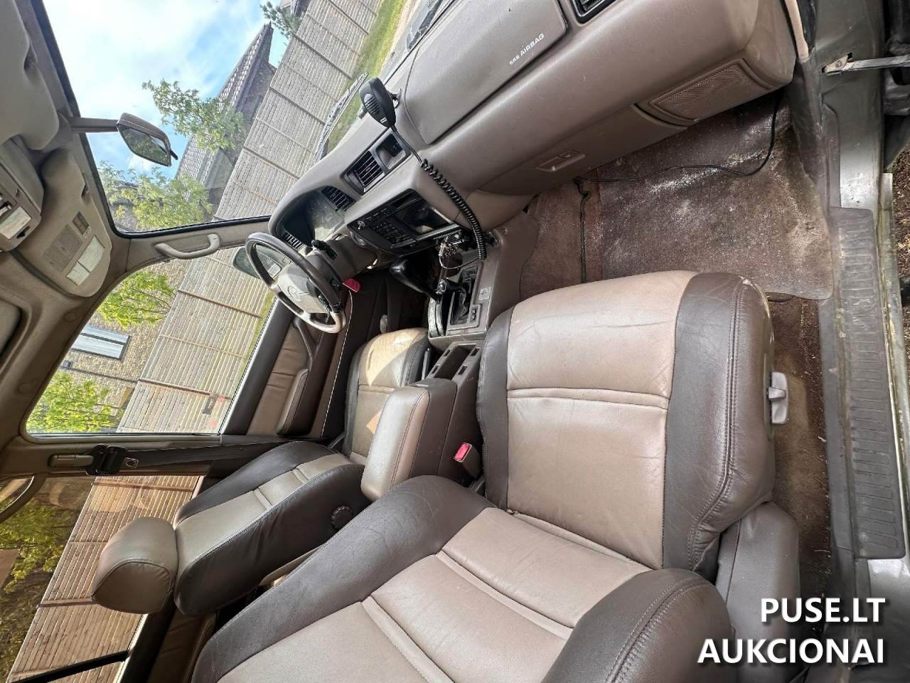 Automobilis TOYOTA LAND CRUISER Lengvasis automobilis 5