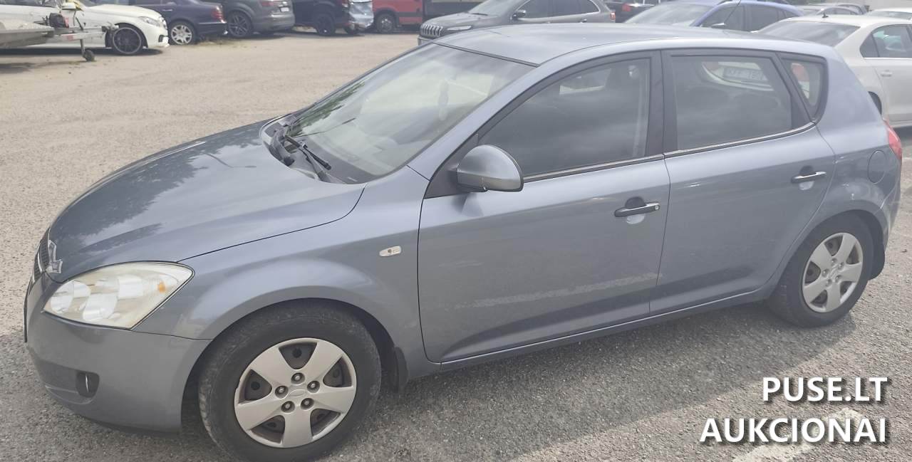 Kia Ceed Lengvasis automobilis 4