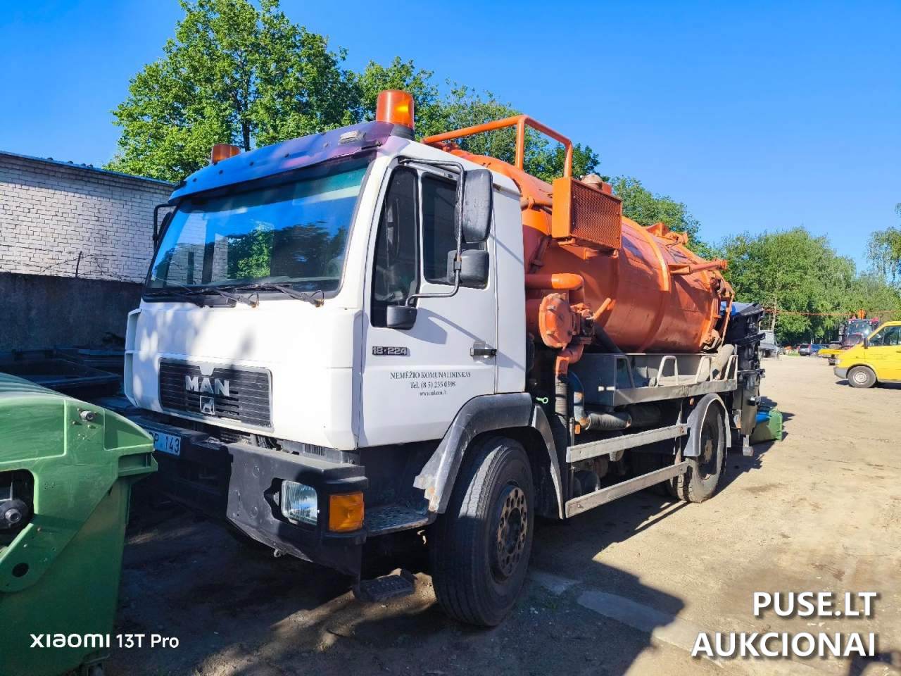 Asenizacinis automobilis Krovininis autocisterna 3