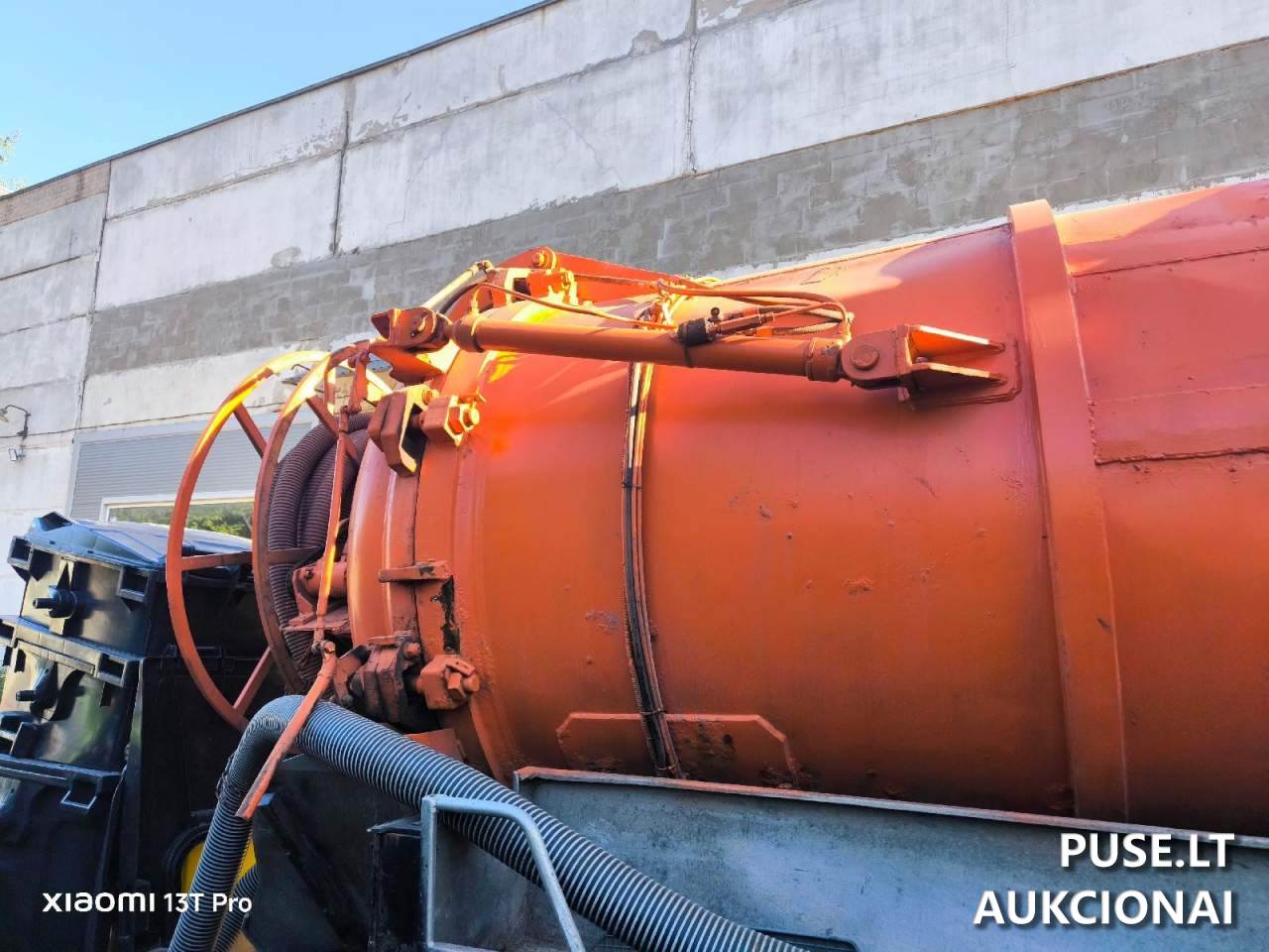 Asenizacinis automobilis Krovininis autocisterna 5