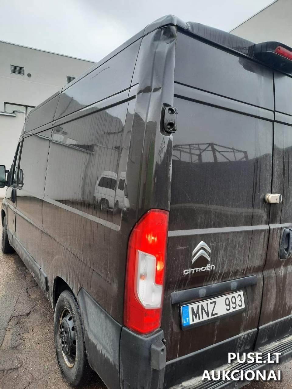 Krovininis mikroutobusas Krovininis automobilis iki 3,5t. 7