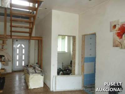 Ūkinis pastatas Papiškių kaime, Vilniaus rajone, 175.99 kv.m, pradinė kaina 109600 EUR