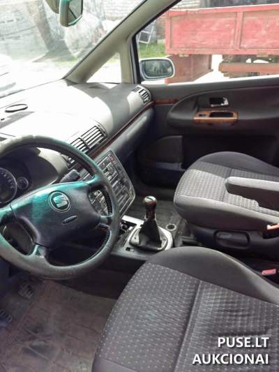 Lengvasis automobilis SEAT ALHAMBRA 2004 m. dyzelinas 85 kW aukcione nuo 250 EUR