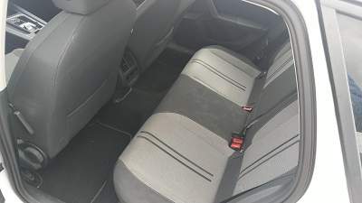 Lengvasis automobilis SEAT LEON SP 2021m. 100 tūkst. km rida 13600 EUR aukcione