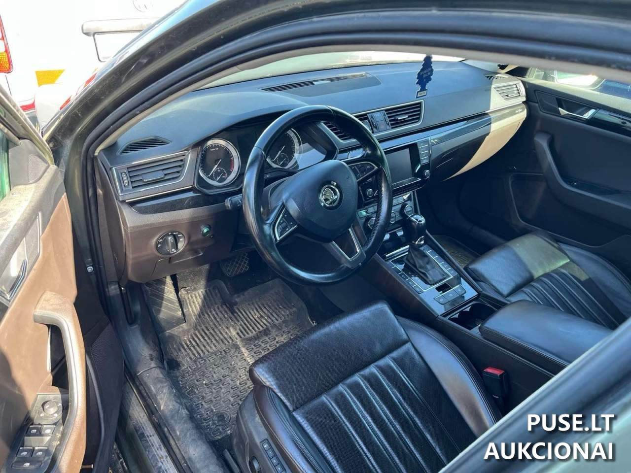 SKODA SUPERB Nenurodyta 4