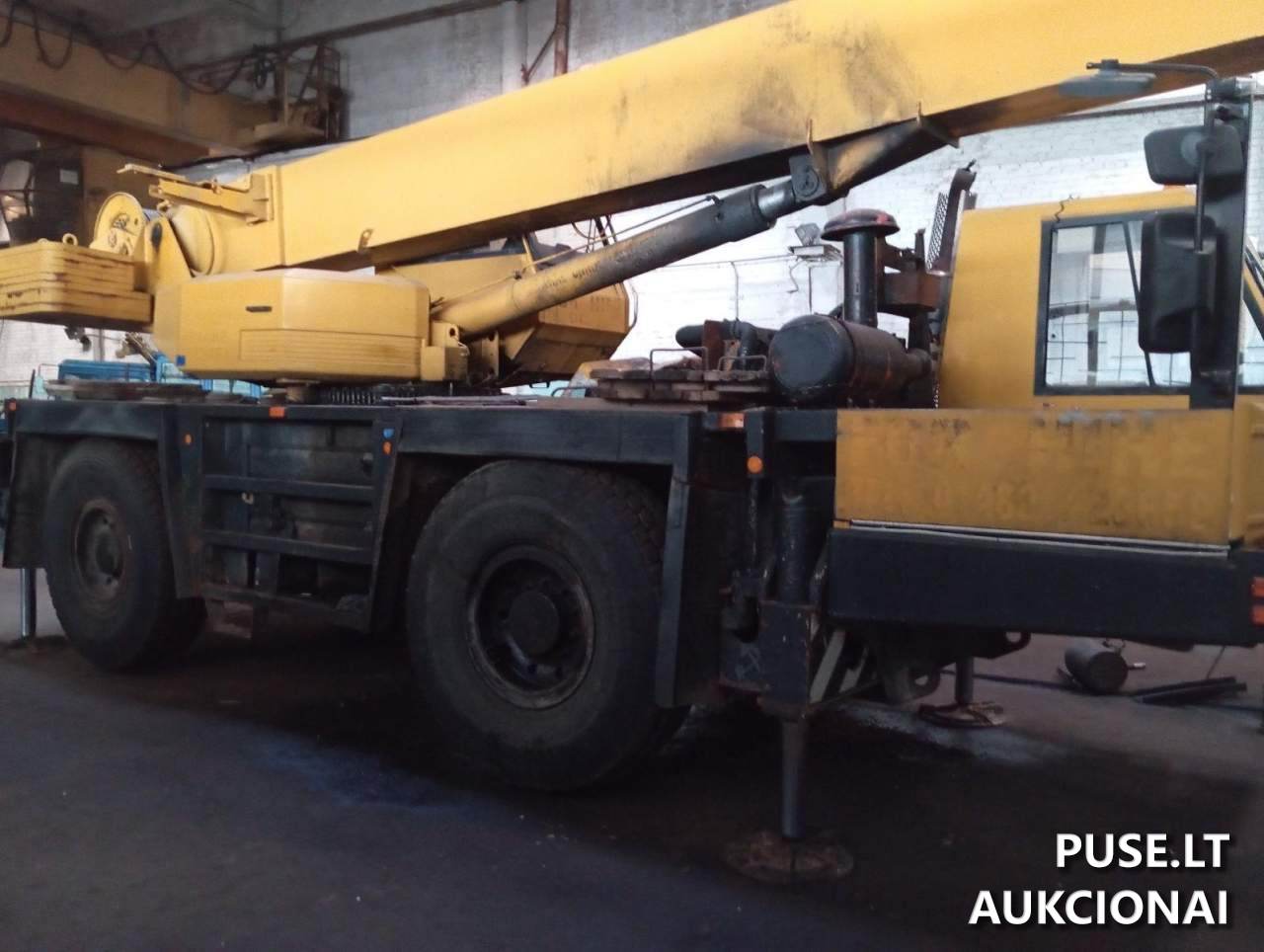 Auto kranas PPM ATT400 Autokranas 3