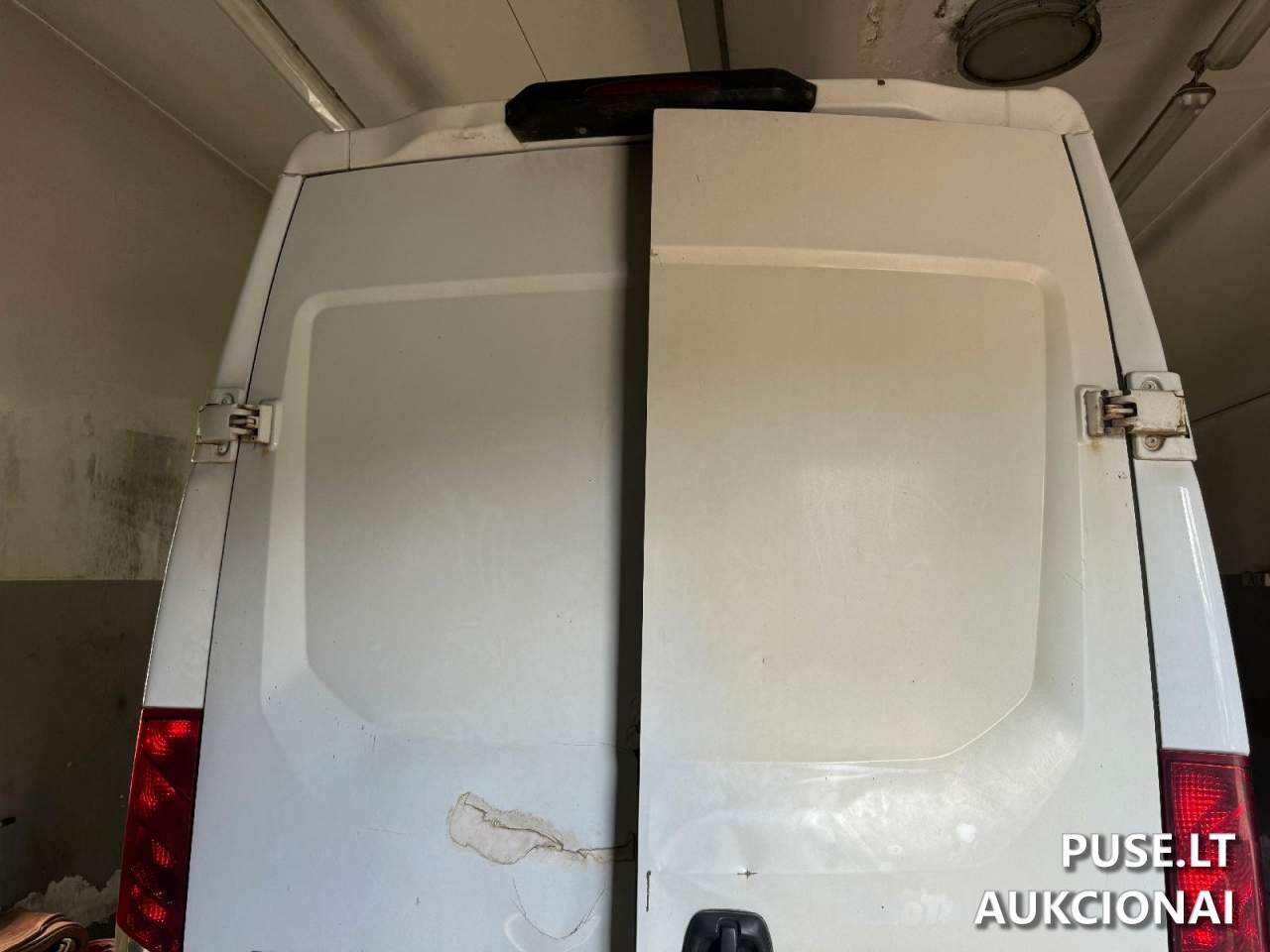 IVECO DAILY 35S15 Krovininis automobilis iki 3,5t. 1